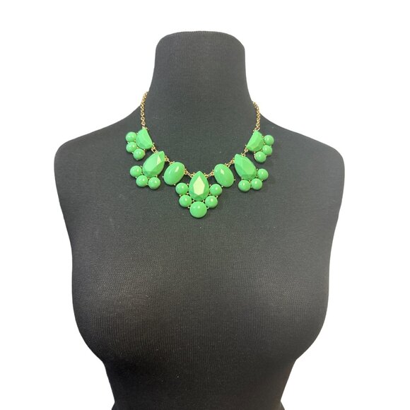 Mint Green Statement Bib Necklace Goldtone 17 inch - Picture 1 of 4